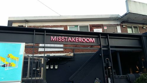 Not sure if the misspelling of "mistake" was intended to be ironic or if this is just a typical Konglish rendering... 
