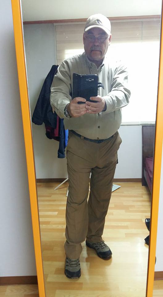 ...as well as my sexy new hiking pants. Yeah, I know. I've become a Korean....