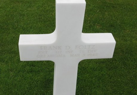 My great uncle Frank is the only family member I'm aware of who gave his life in the service of our nation.  So I honor him today.